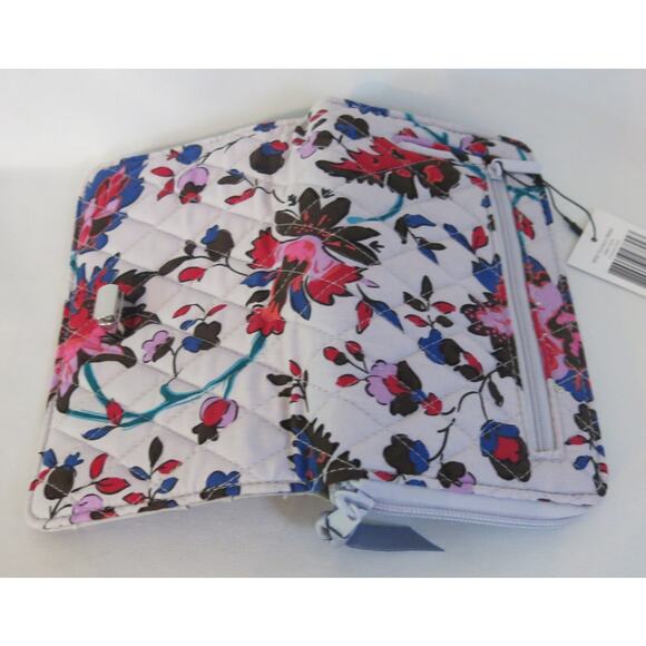 VERA BRADLEY *NWT*  Smartphone Wristlet Wallet Vineyard Floral Turnlock Purple - Picture 8 of 12